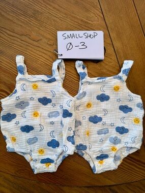 Baby White & Blue Cloud Print One-Piece Rompers